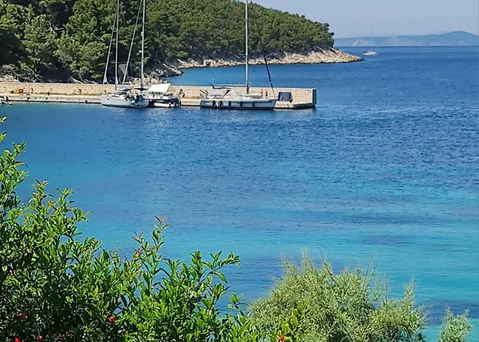 Stiniva Hvar - With Terrace A2 Daire Brusje